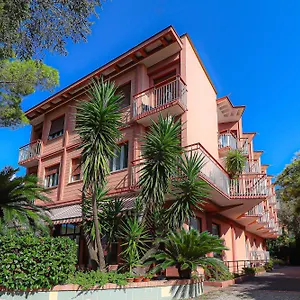 Esperia Hotel